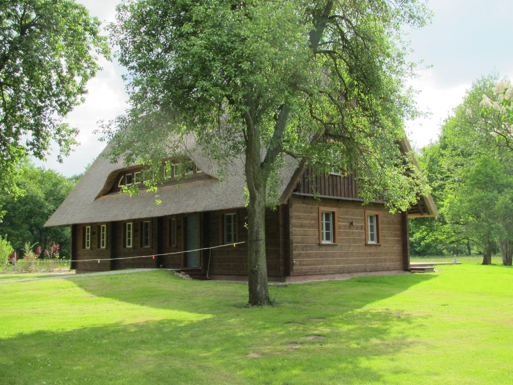 Exklusives Holzhaus Burg (Spreewald) Quarto foto